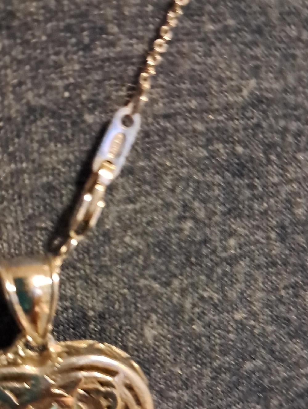 Heart Opal Halo Pendant White Saphires On 925 Silver Necklace - Picture 3 of 4